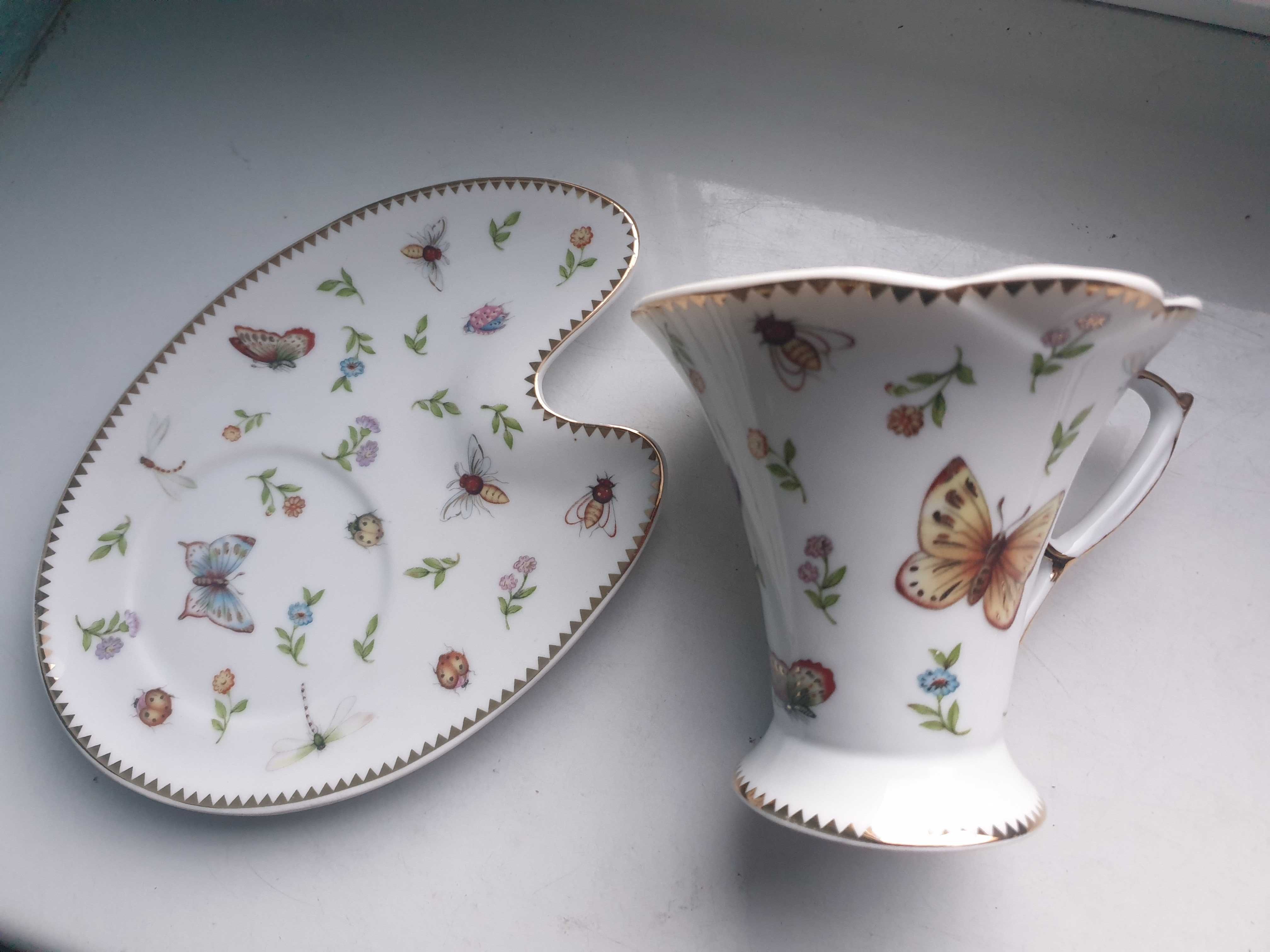 filiżanka ze spodkiem porcelana VERONI motylki ważki