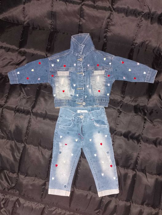 Джинсовый костюм для девочки