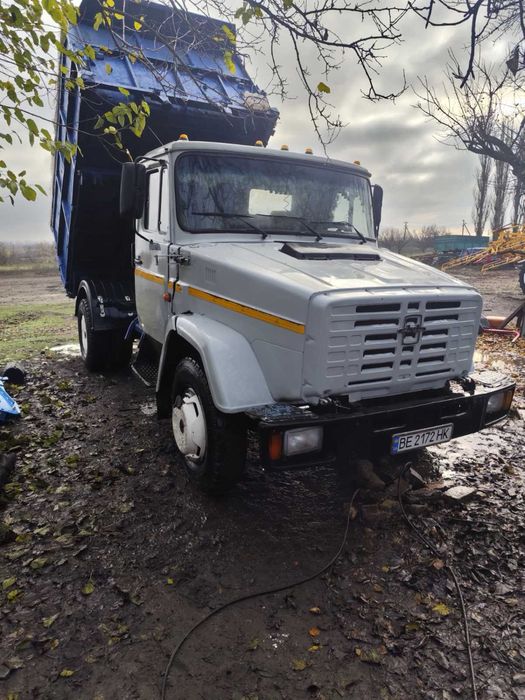 Зіл 4331 самоскид
