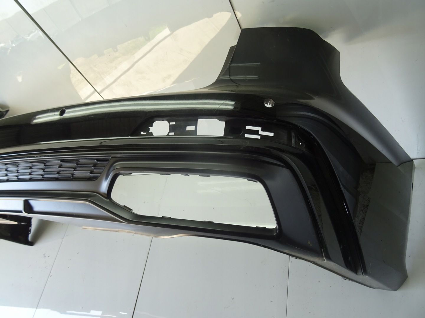 Audi A6 C8 4K s line Kombi 18  Zderzak tył 6xPDC