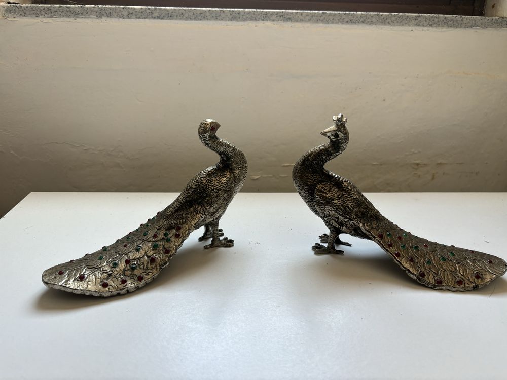 Peças decorativas em estanho