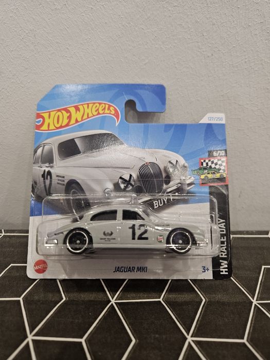 Komplet Hot Wheels Main Line Tanio!