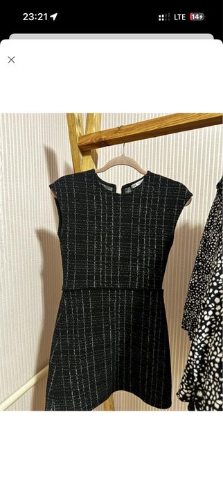 Сукня чорна zara