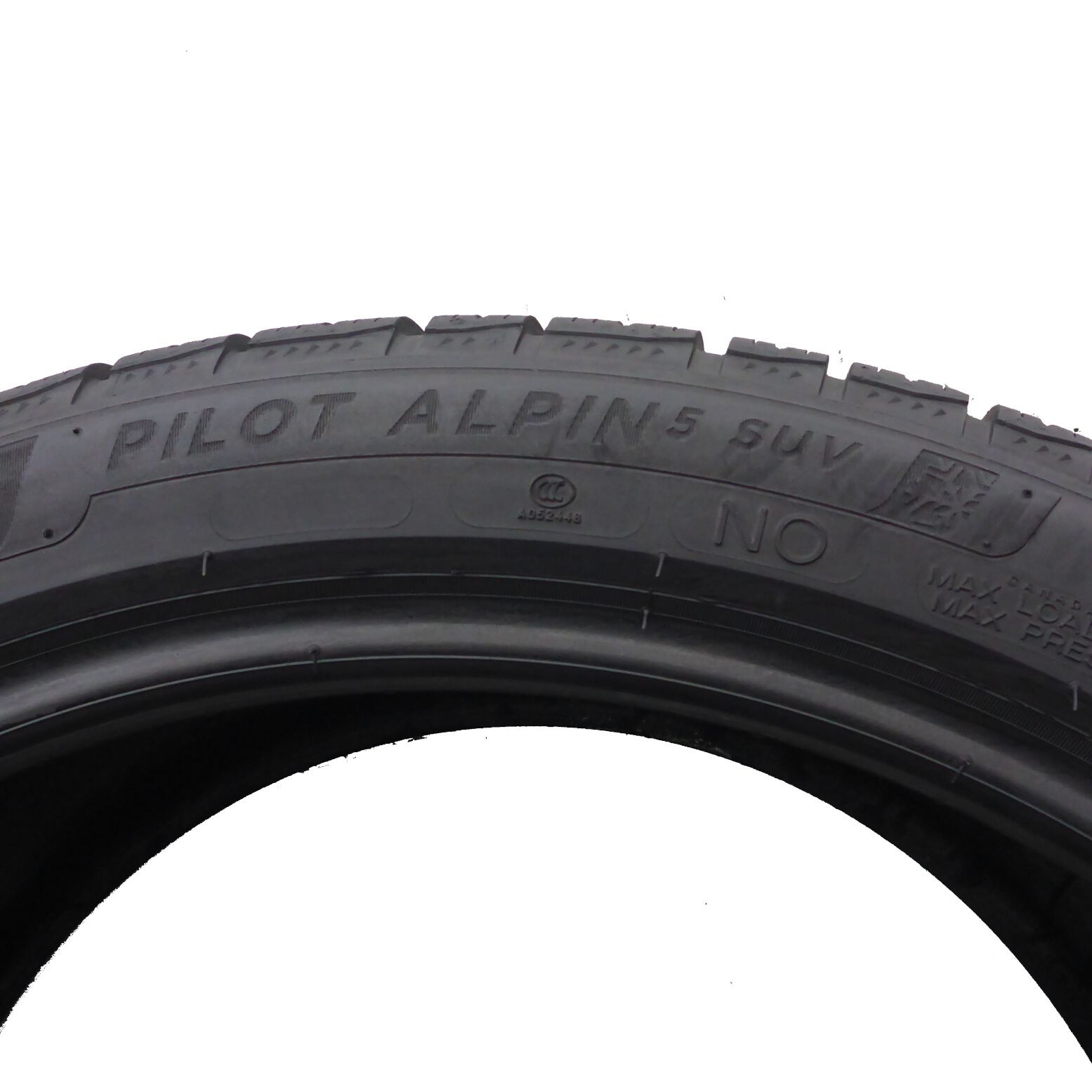 Opony 305/35/21 Michelin 305/35R21 109V XL NO SUV Zimowe 2022 4,8-6mm
