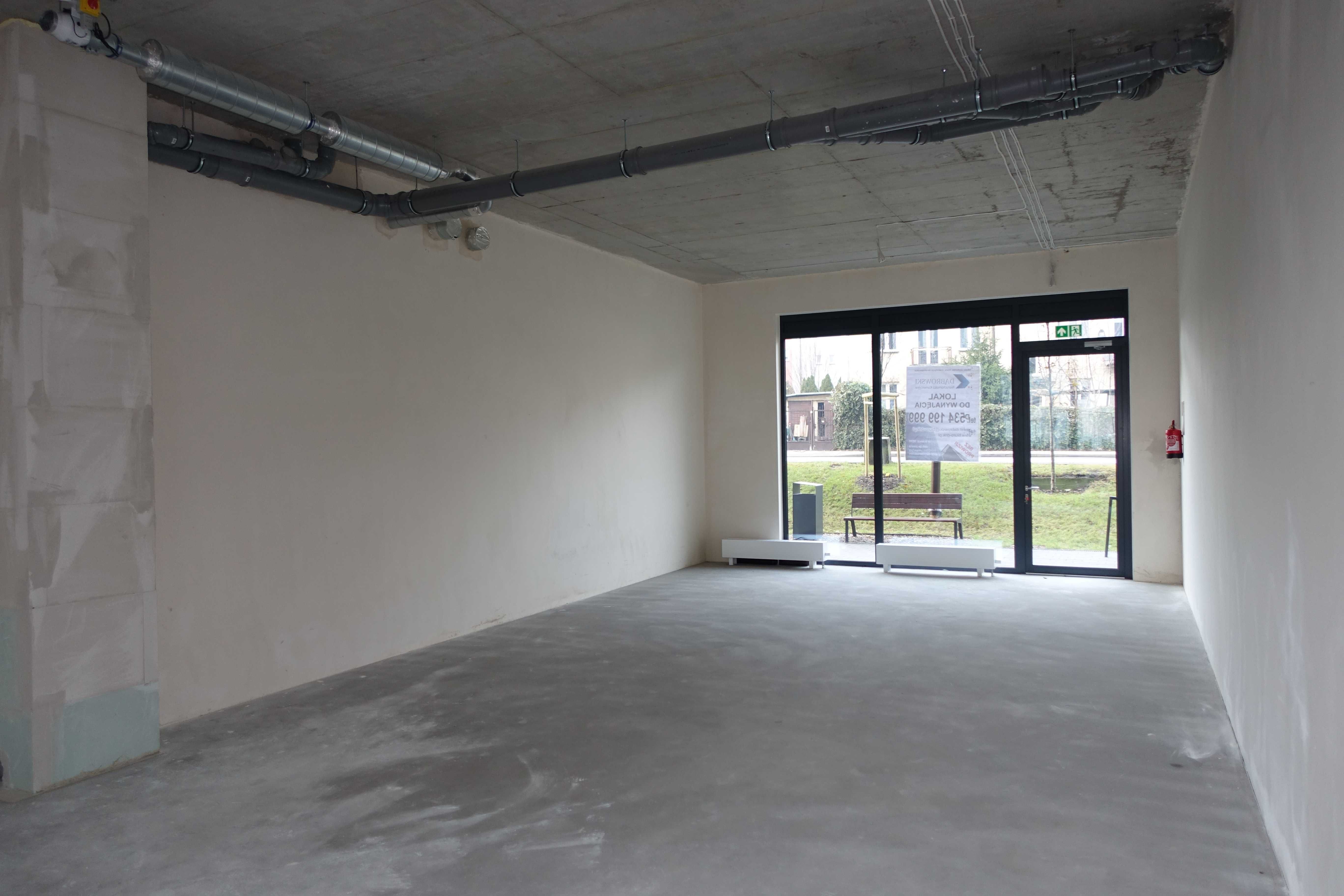 lokal 74 m2 przy stacji PKP Pruszków Waryńskiego 5/7, parter, witryny