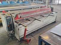 Nożyce gilotynowe elektromechaniczne GRS 3150 x 3 / stal 3mm x 3130 mm