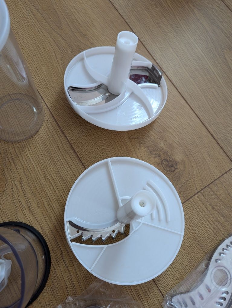 Blender ręczny MultiQuick 7 MQ7087