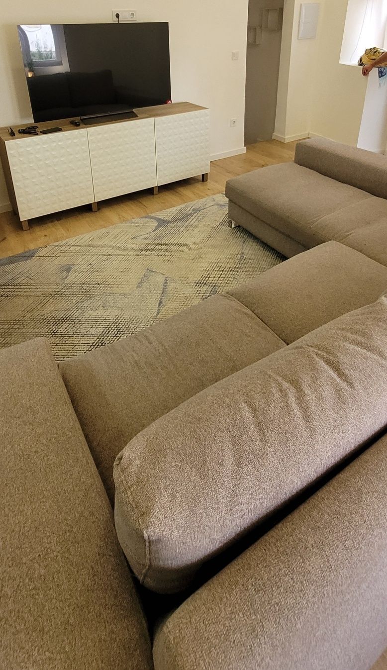 Sofá Chaise Long c/ cama e arrumação