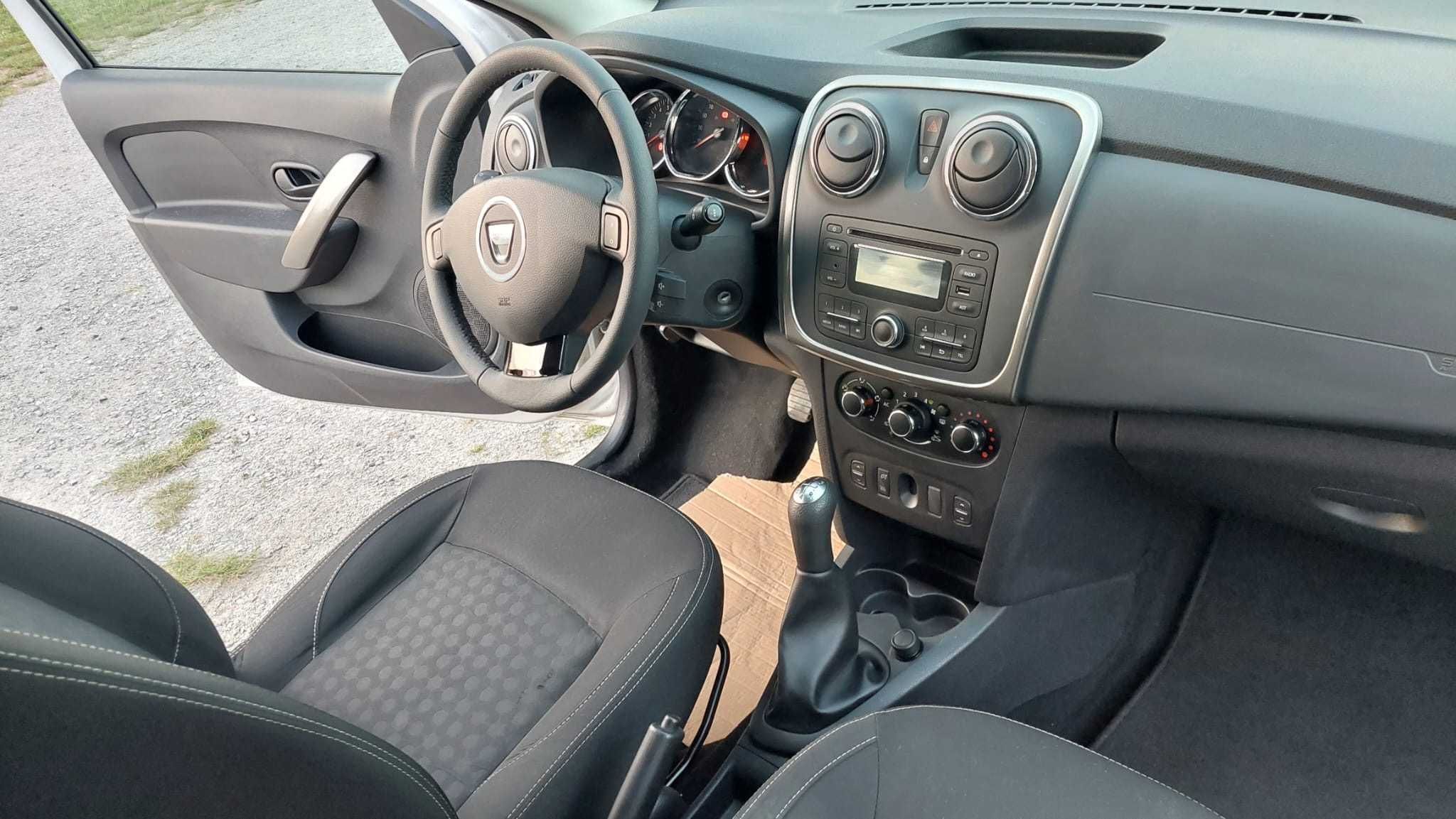 Dacia Logan MCV 1.2 Benzyna.2014rok.klima.2 kpl opon..Przebieg 89tys !