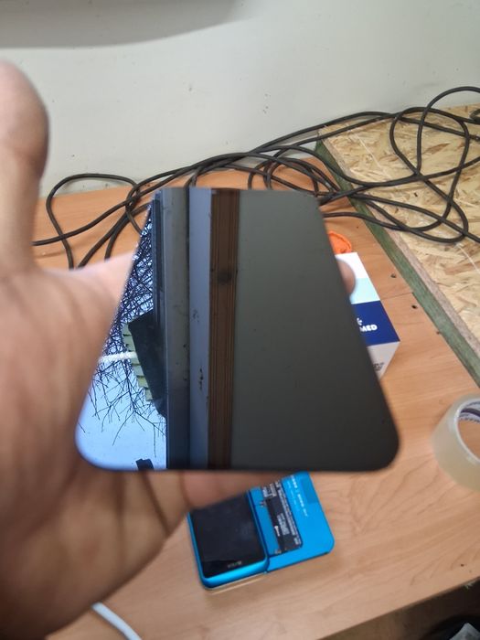 Oryginalny wyświetlacz iphone 13