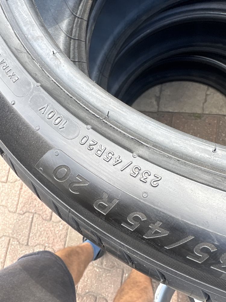 235.45.20 opony michelin nowe z montazem