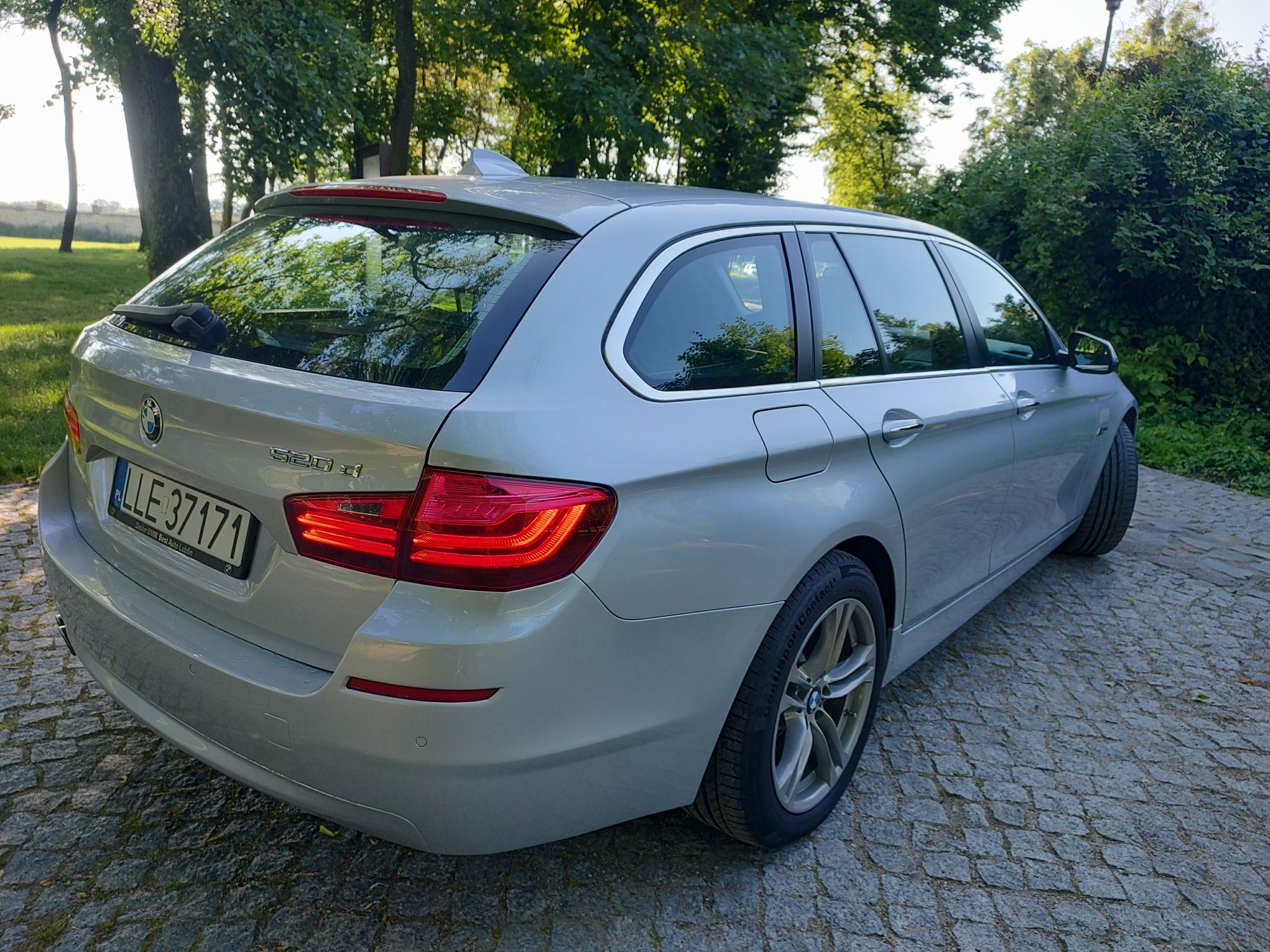 BMW 520d F11 lift 2014r  S E R W I S