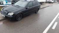 Maska Mercedes w203 Cklasa cklasee 2.2 cdi caly przód