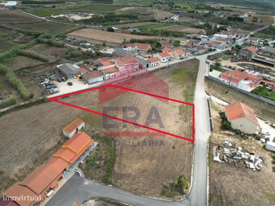 Terreno de 2.000m2 no Casal Fetal - Peniche