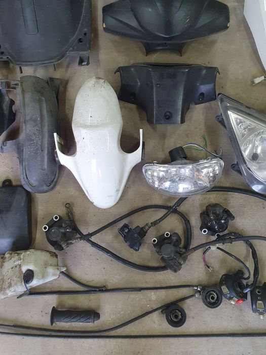 Skuter chiński 4T, 2T części, kingway zipp romet plastiki, lampy, lagi