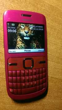 Nokia C3-00 телефон