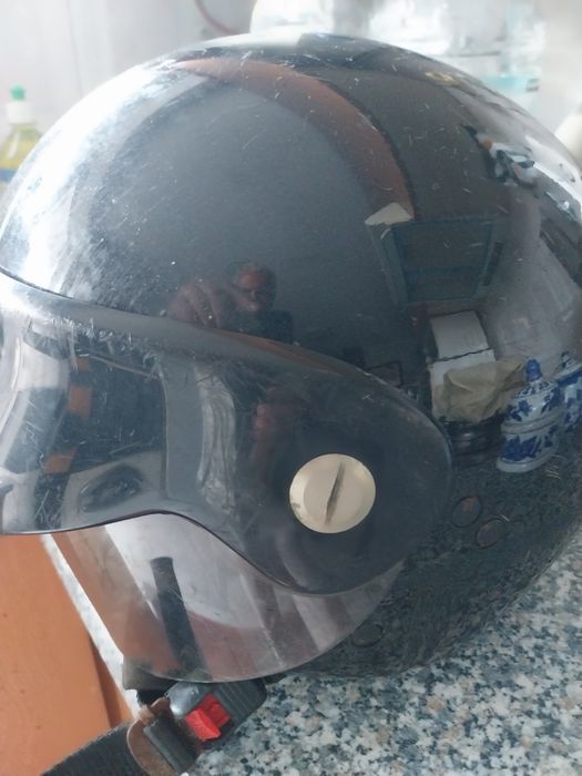 Capacete de mota impecavel