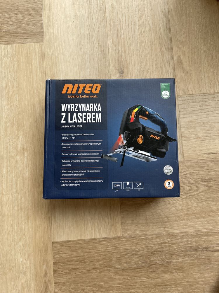 Wyrzynarka z laserem