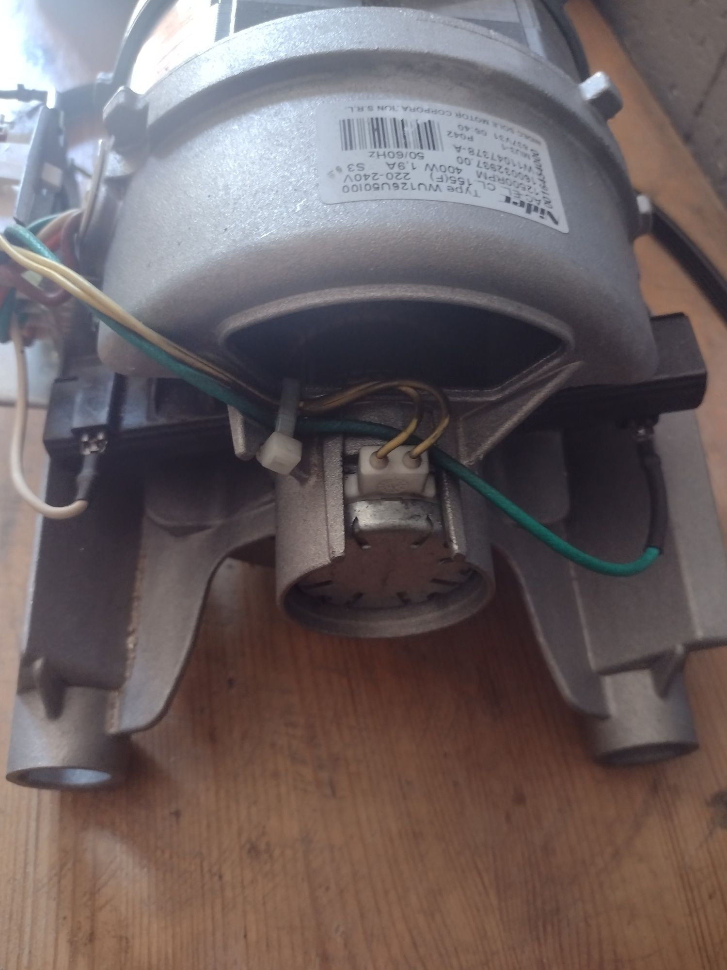 Silnik pralki Indesit