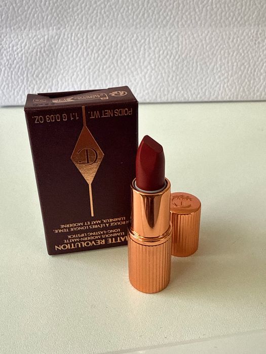 Помада для губ Charlotte Tilbury Matte.Оригінвл