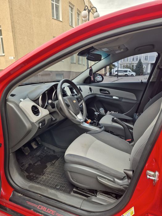 Chevrolet cruze 1,6 124 к.с. 2010