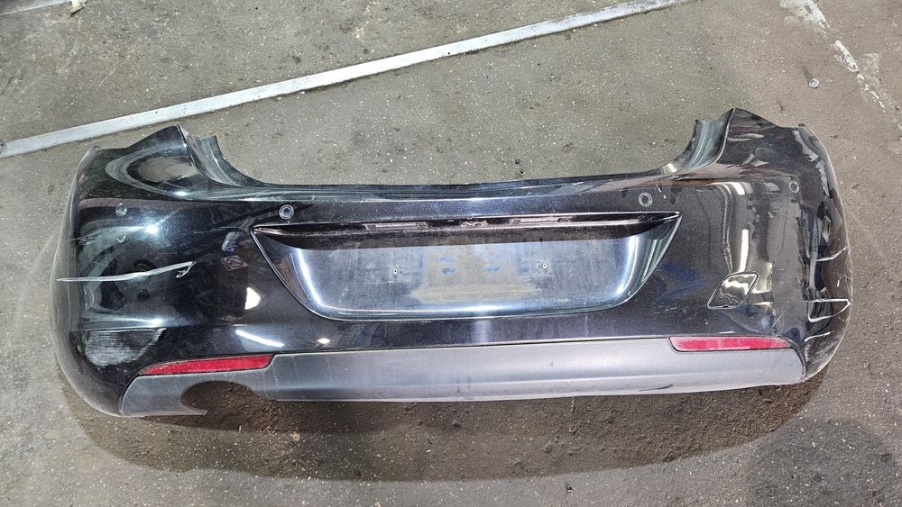 Zderzak tył tylny z20r opel astra j IV 4 HB hatchback pdc parktronik
