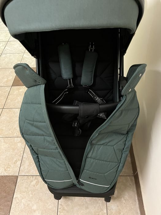 Прогулянкова всесезонна коляска Carello Bravo Plus NF CRL-5515 (2024)