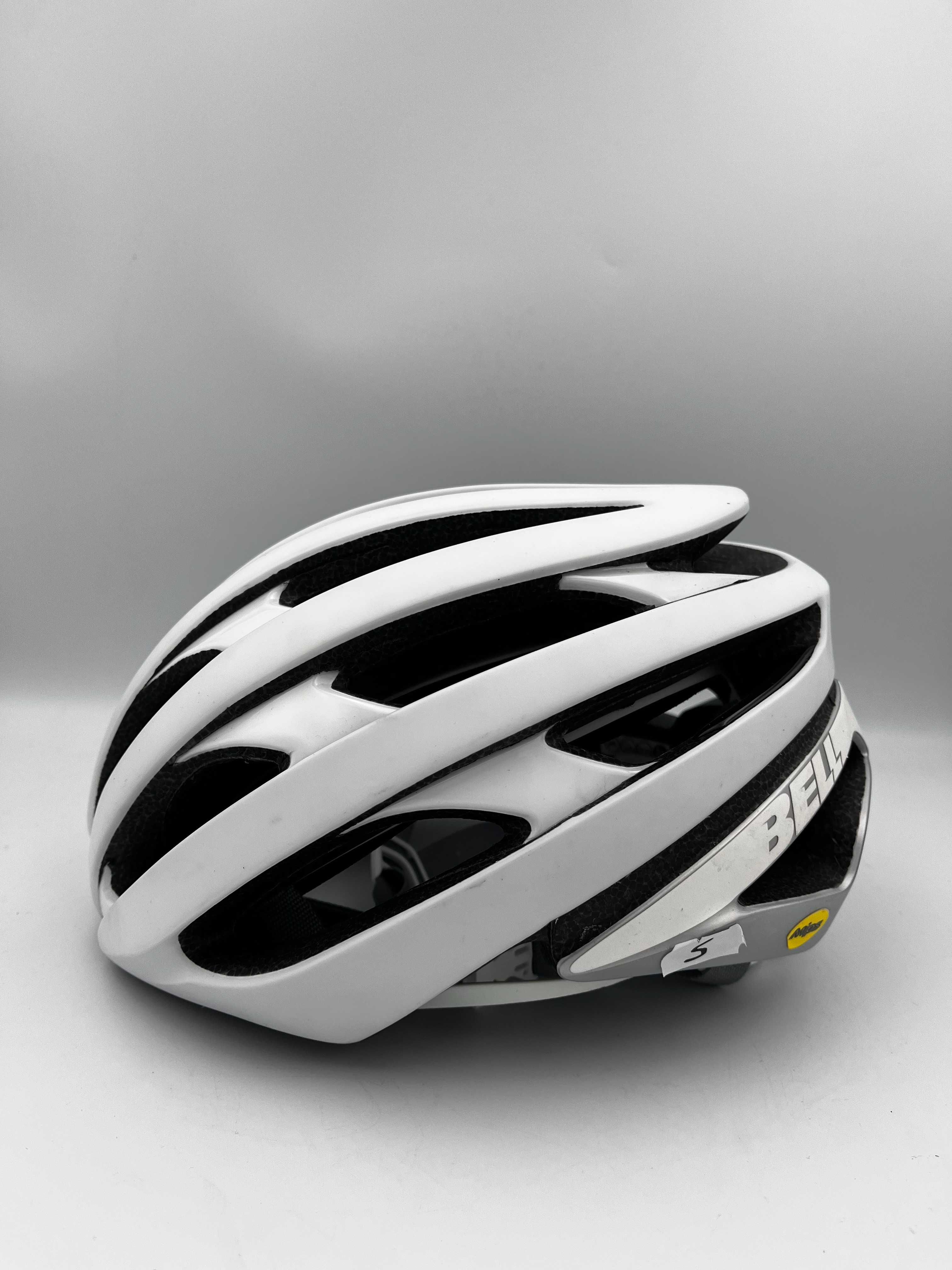 Powystawowy kask rowerowy BELL STRATUS MIPS rozmiary: S, M i L