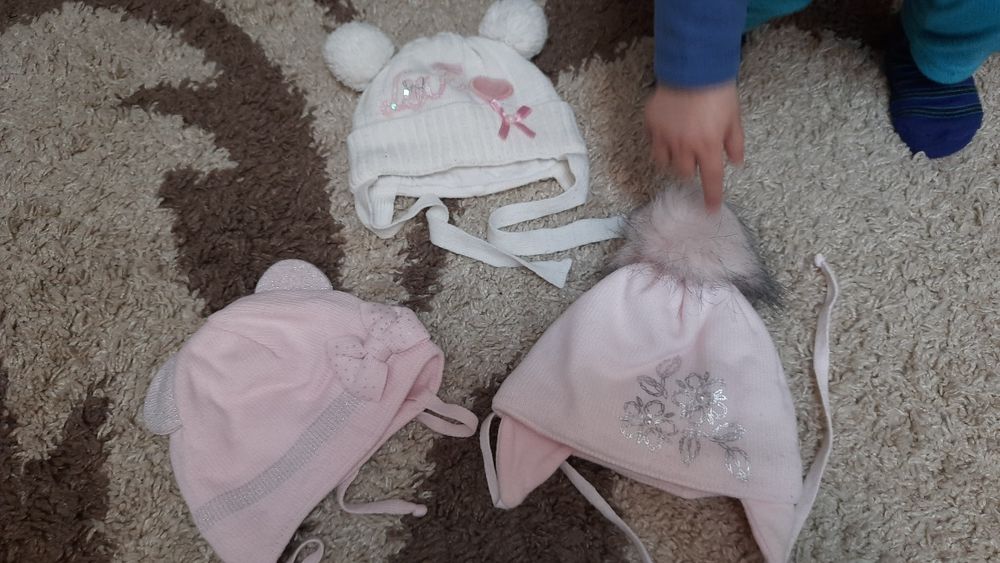 Шапочки, шапка для дівчинки 0-12міс
