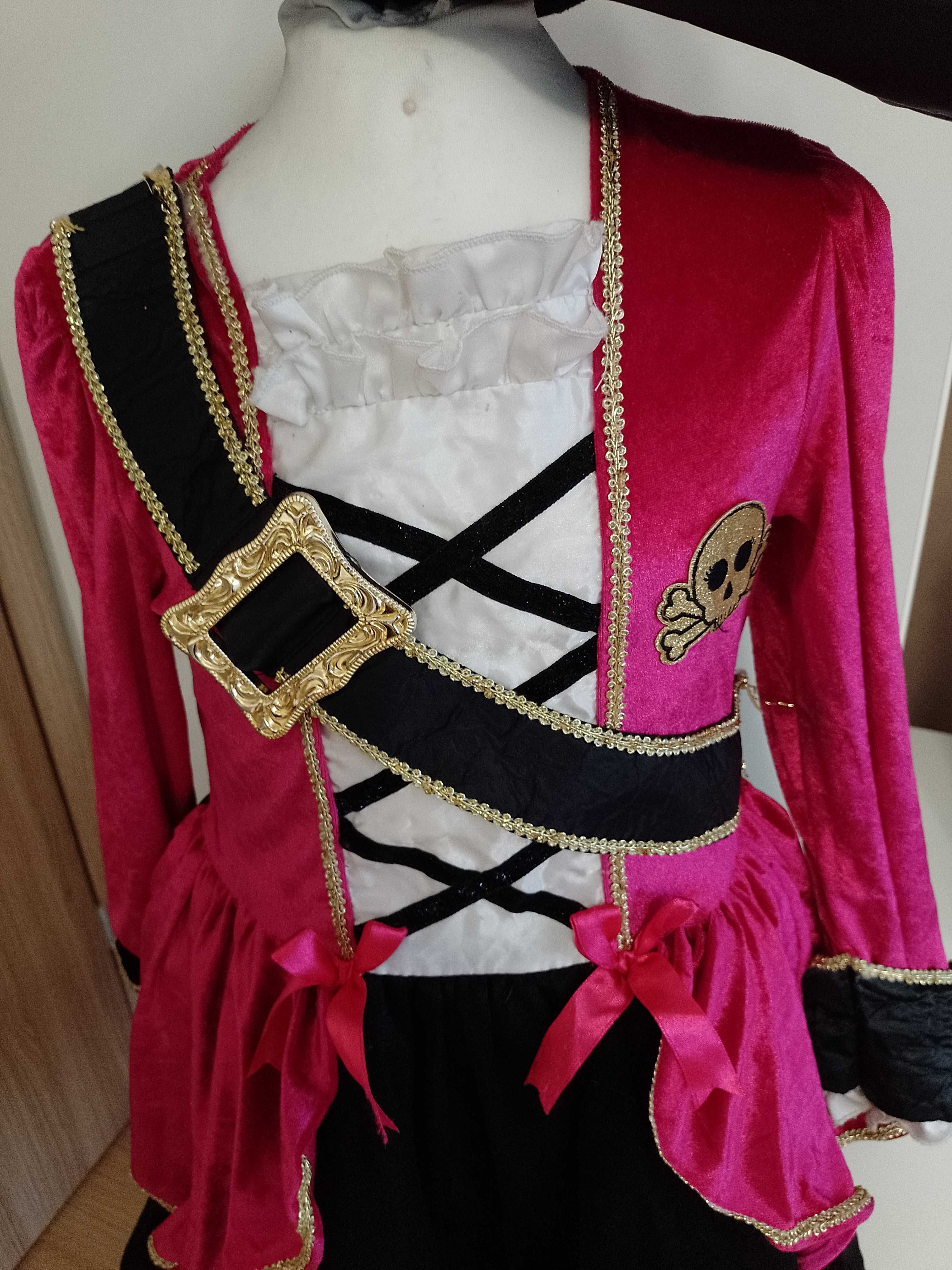 Strój karnawałowy PIRATKA PIRATKI kostium przebranie 134/140 (551)