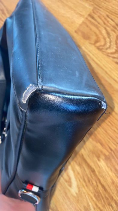 Продам сумку Tommy Hilfiger