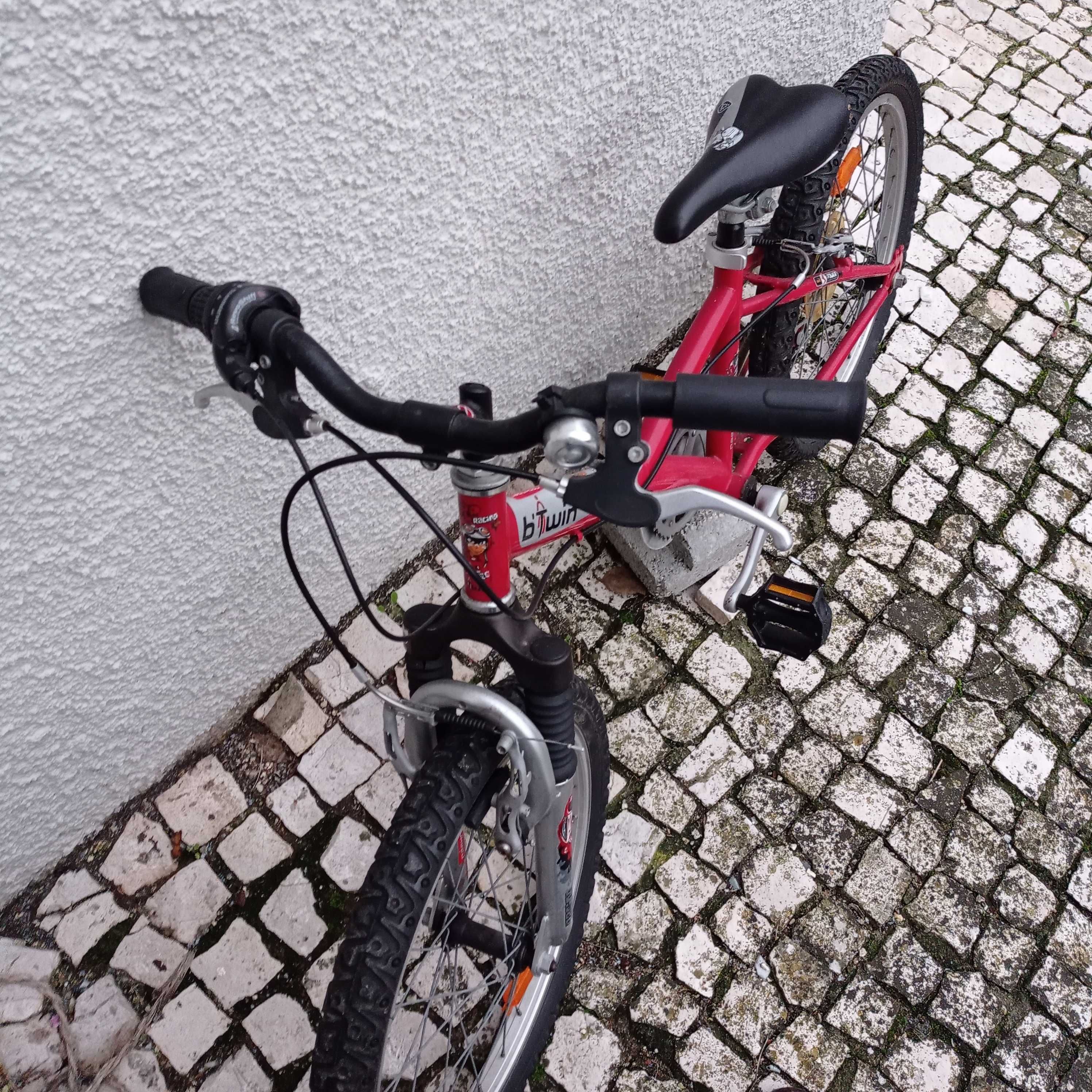 Bicicleta BTT criança