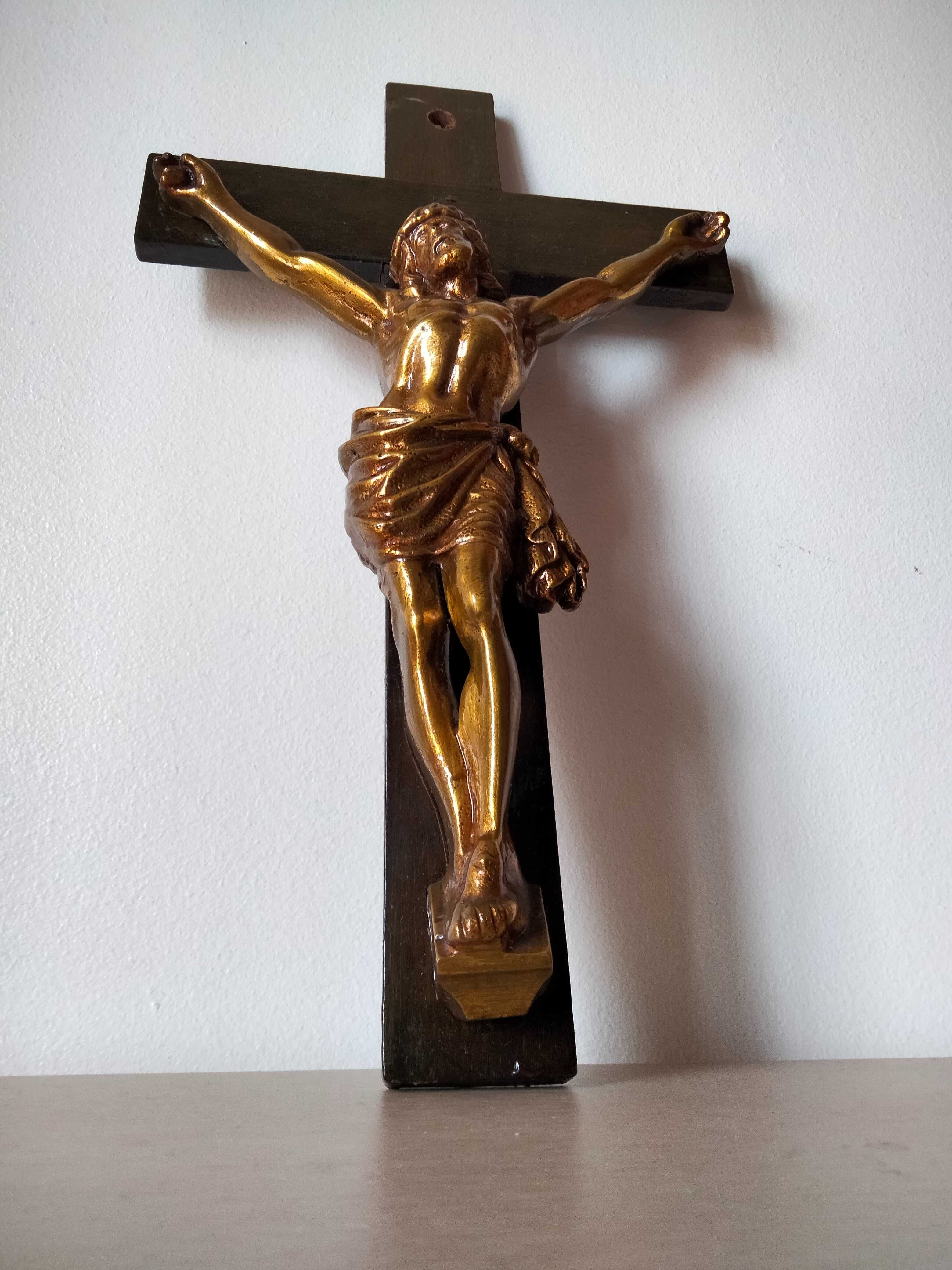 Crucifixo de arte sacra