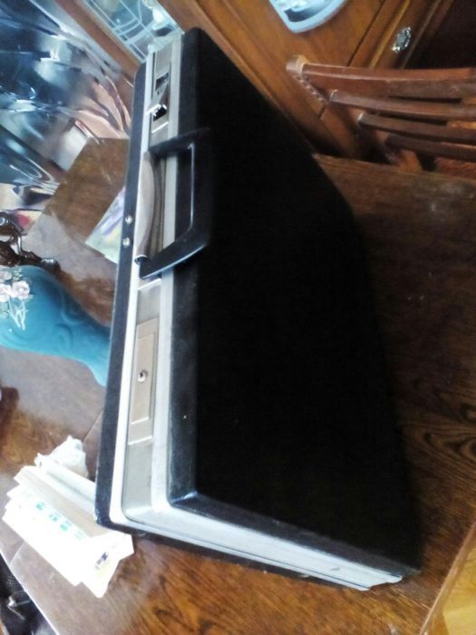 Дипломат студента .