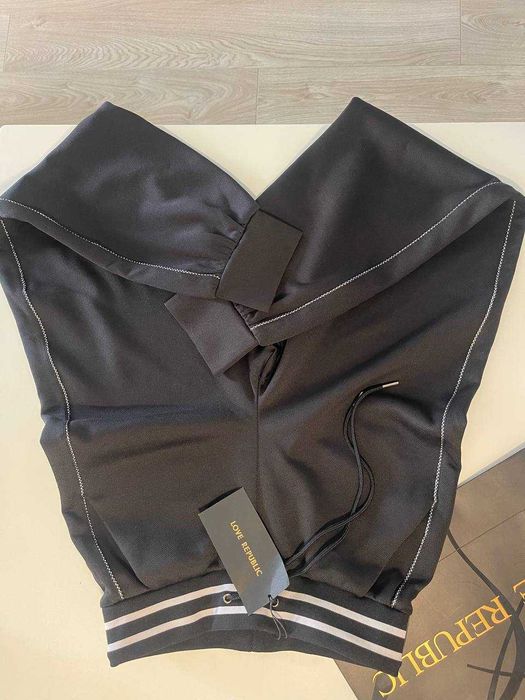 Брюки демисезон штаны джинсы женские черные весна- осень Love Republic