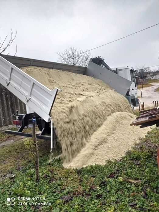 Пісок, гравій, щебінь, відсів. Оренда послуги міні екскаватора