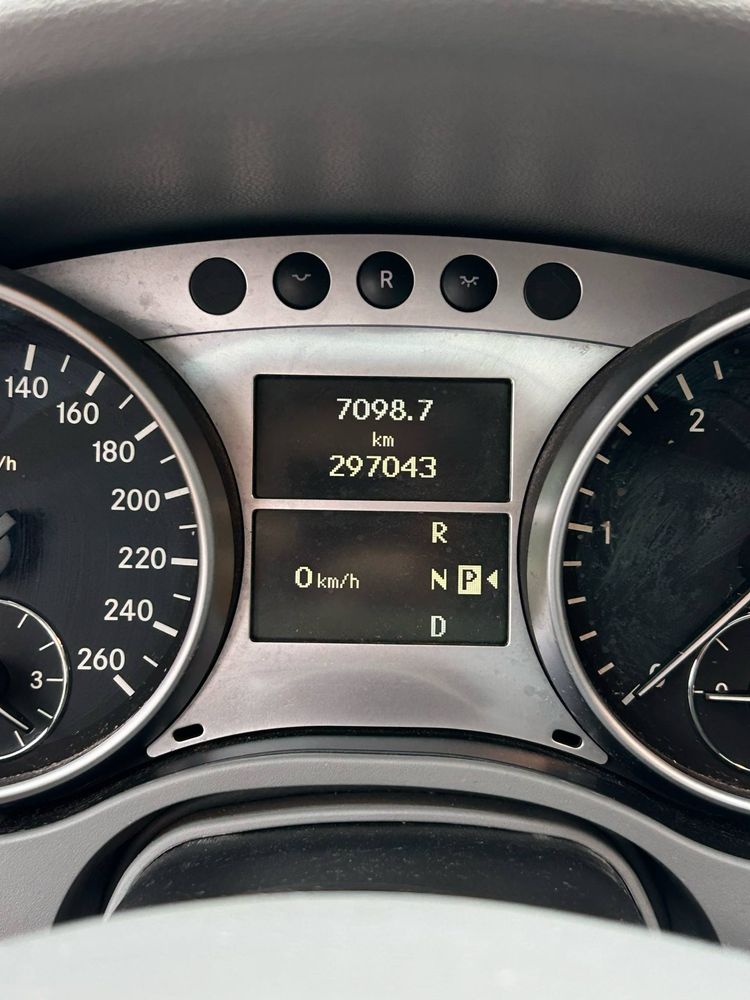 Mercedes ML 420 • 2007•