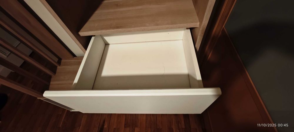 Vendo armário/roupeiro