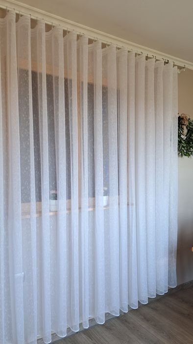 Firanka typu  deszczyk  na markizecie bez prasowania bialy ,kremowy