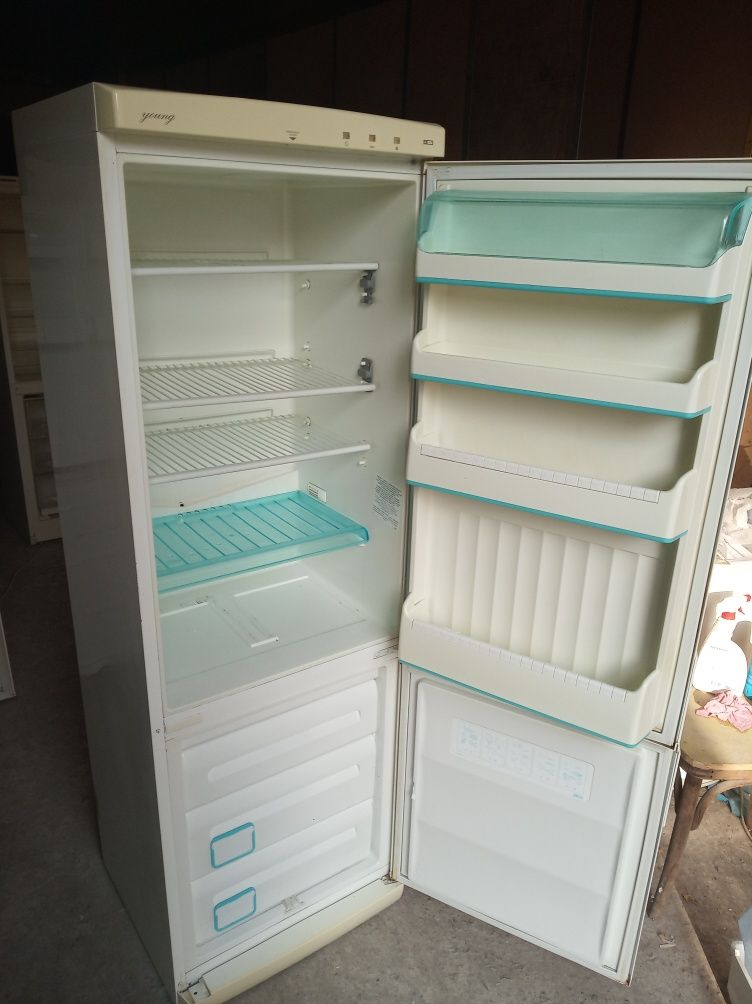 Холодильник LG rs1536