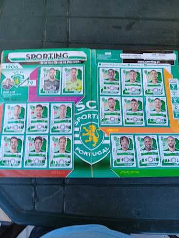 3 cadernetas 2017/18 de futebol incompletas
