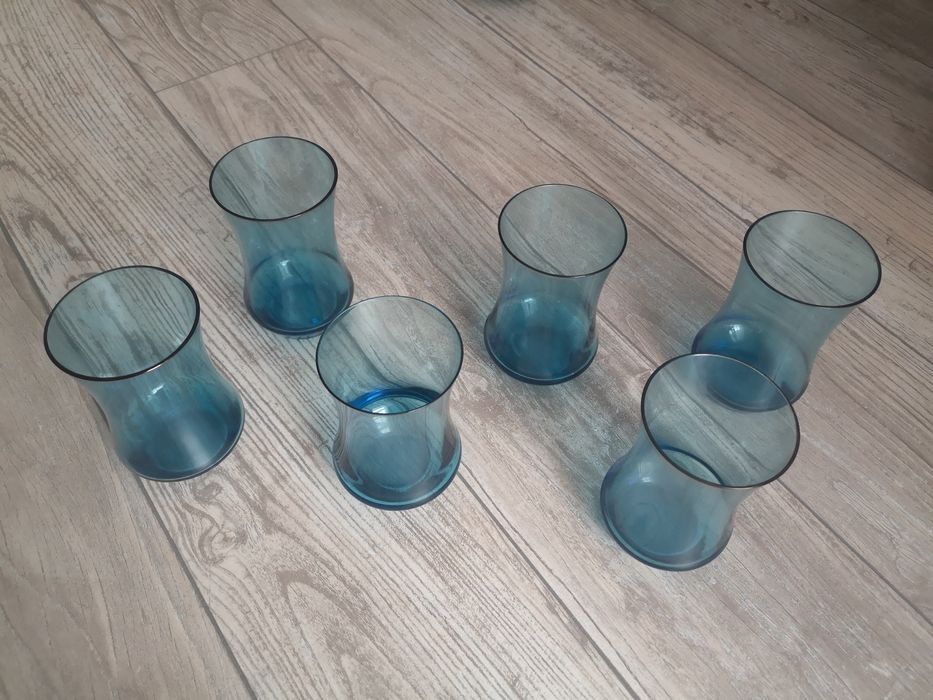 Szklanki turkusowe 6 sztuk.