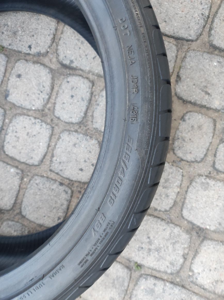 225.40.19 dwie opony Goodyear EAGLE F1 Assymetric 2 BMW