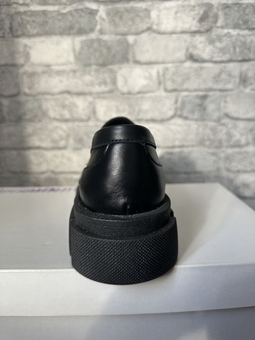 Нові лофери з натуральноі шкіри