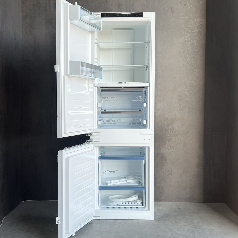 НОВЫЙ холодильник Bosch 2023 KIF86PFE0/01 NoFrost VitaFresh