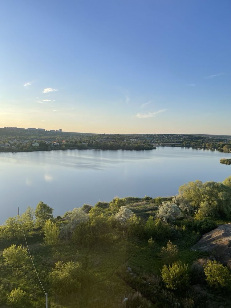 Продам видовую двухкомнатную квартиру 67м/кв в ЖК Оазис pp3