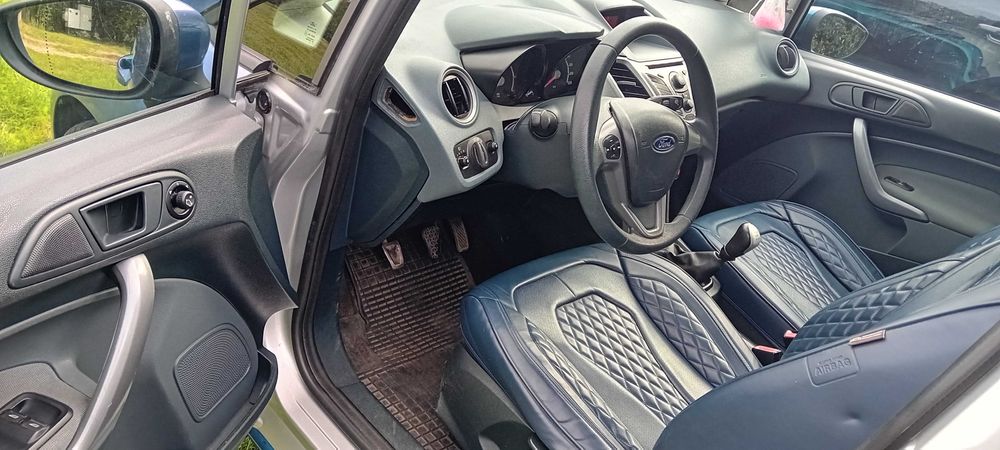 Ford Fiesta 1,25 benz 5 drzwi kameleon