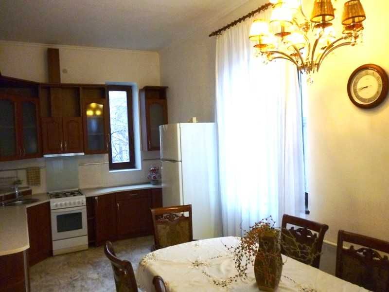 Отличная Квартира/ дом свой дворик 3 спальни пл Екатерининская