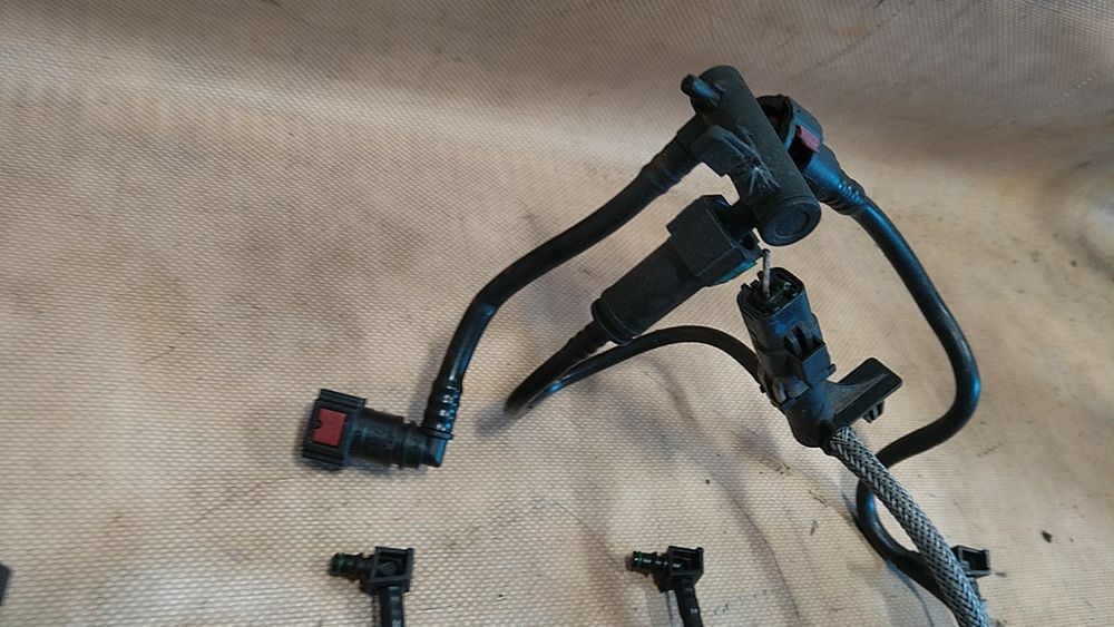 ) Focus Mk2 C-Max listwa wtryskowa przelewy mocowanie wtrysku 1.8 TDCi