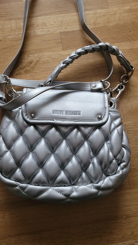 Torebka srebrna Steve Madden
